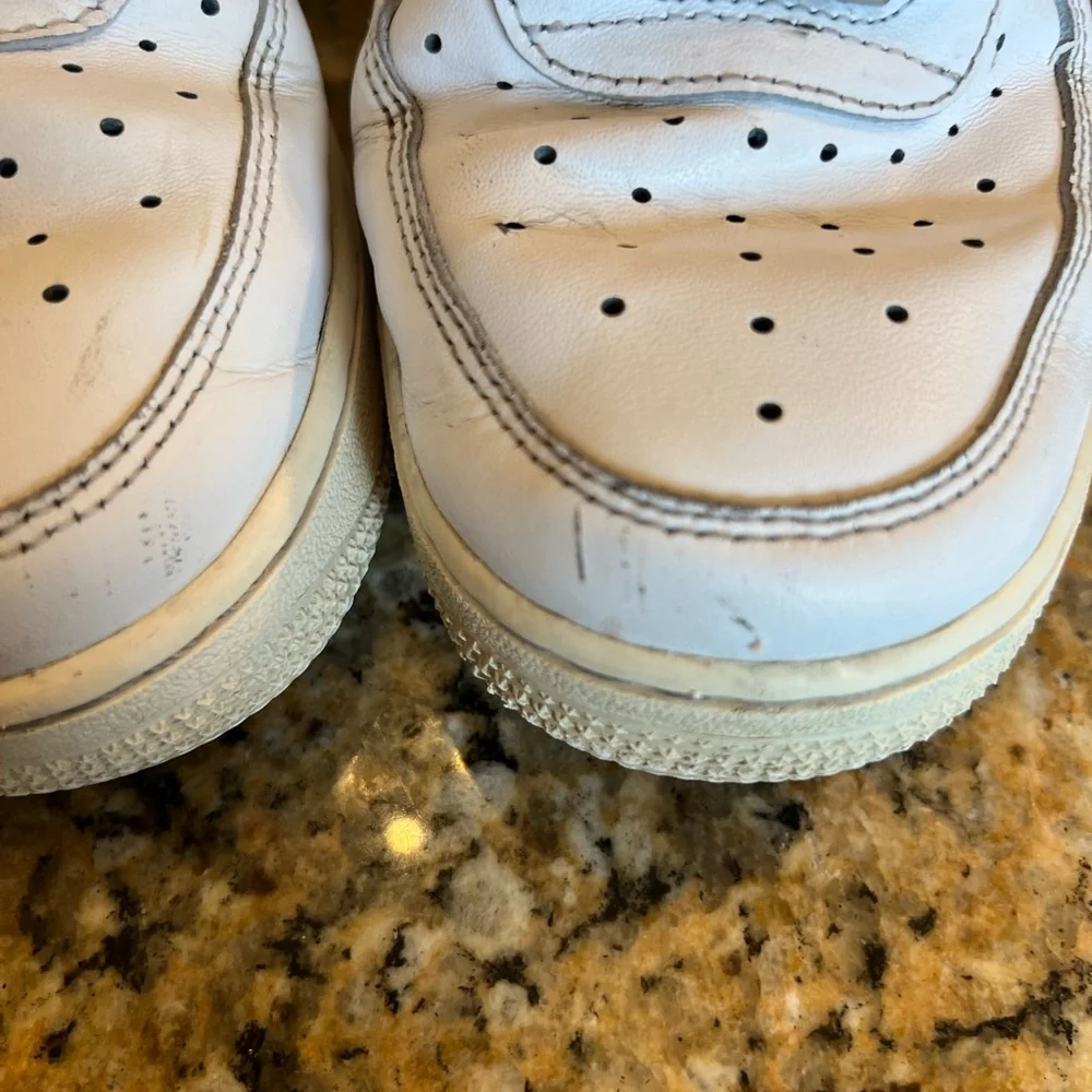Nike Women’s Air Force 1‎ Sneaker Shoe Low White Size 7.5 DD8959-100